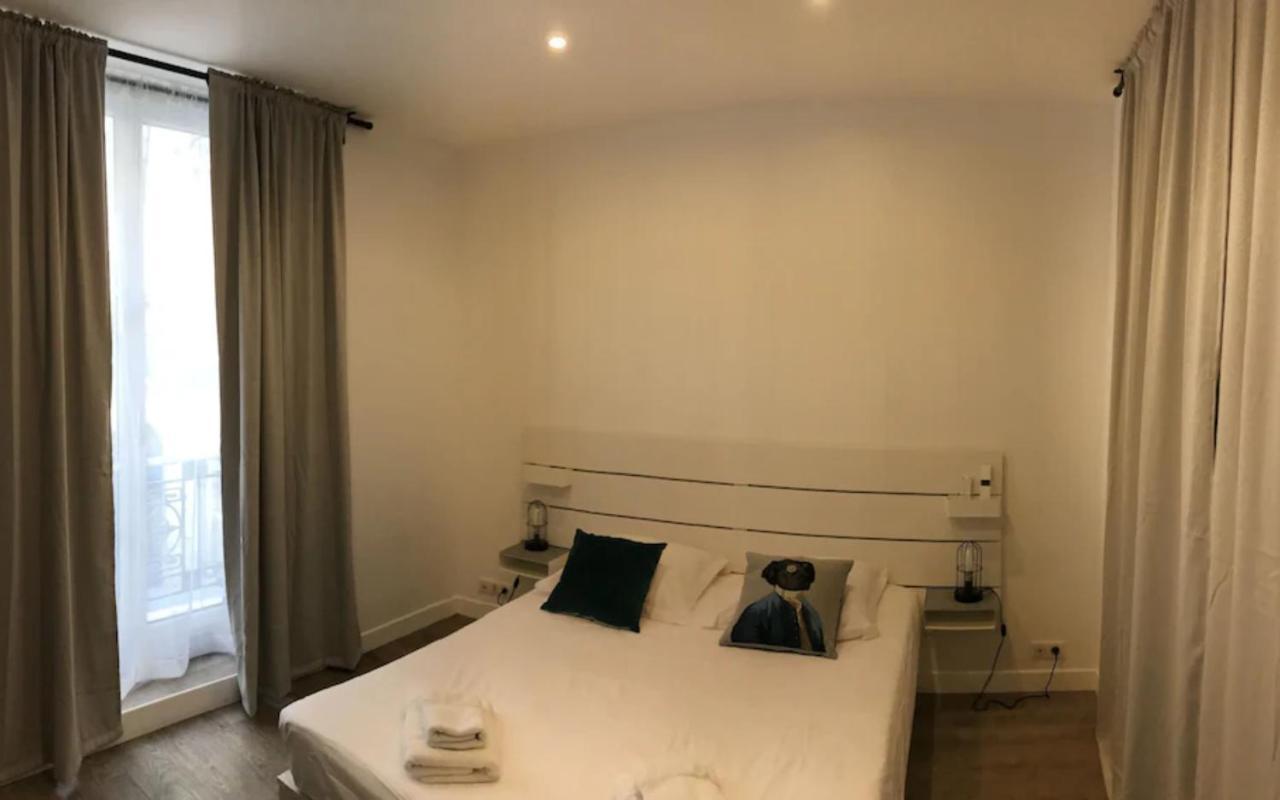 Elegant Appartement Dans Le Quartier Concorde A Paris Exterior foto