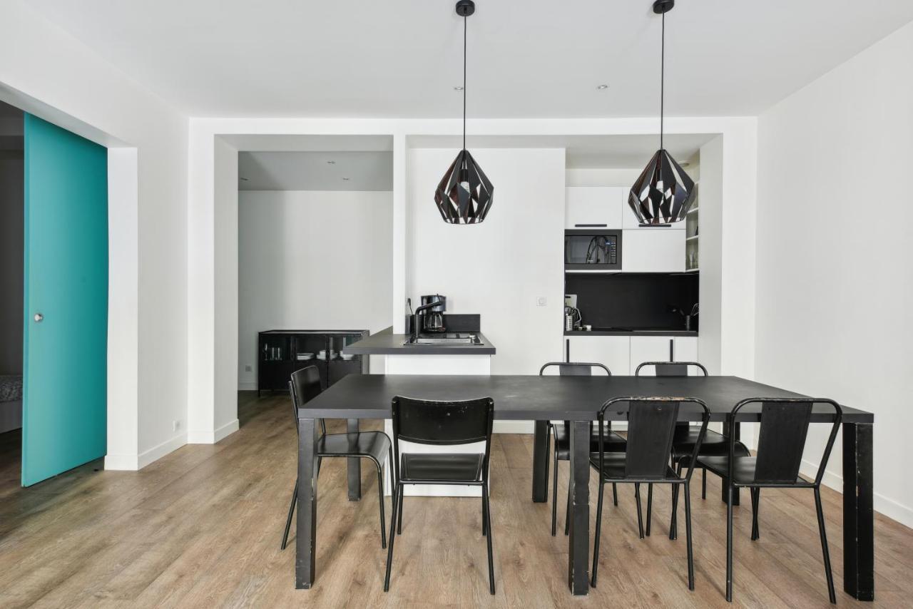Elegant Appartement Dans Le Quartier Concorde A Paris Exterior foto